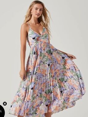 ASTR the Label Blythe Floral Plisse Midi Dress Size Large Revolve Pleated